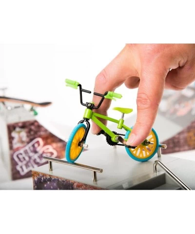 Grip and Tricks - Green Finger BMX Freestyle with 2 Extra Toy Bike Wheels and 1 Finger Bikes Tool - Pack 1 Finger Toy for Kid...