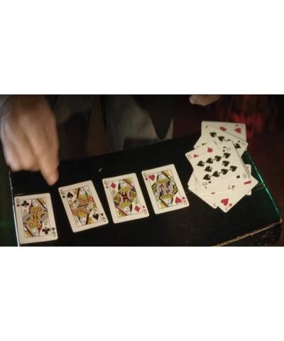 The Vanishing Queens Card Trick $25.77 Magic Kits & Accessories