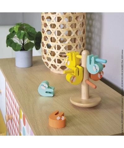 World Wildlife Federation – Wooden Sloth Balancing Game - 7 Piece Set – Ages 2+ - J08607 $38.04 Early Development & Activity ...